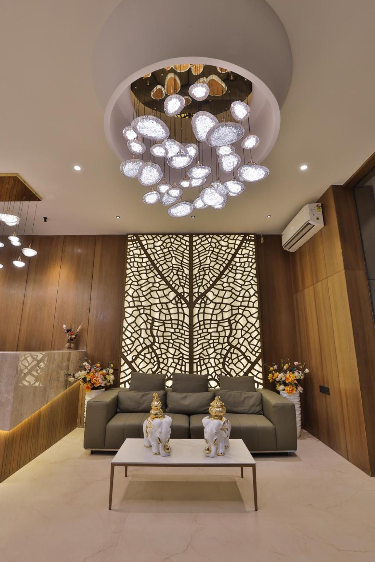 Hotel Elements Surat Exterior foto